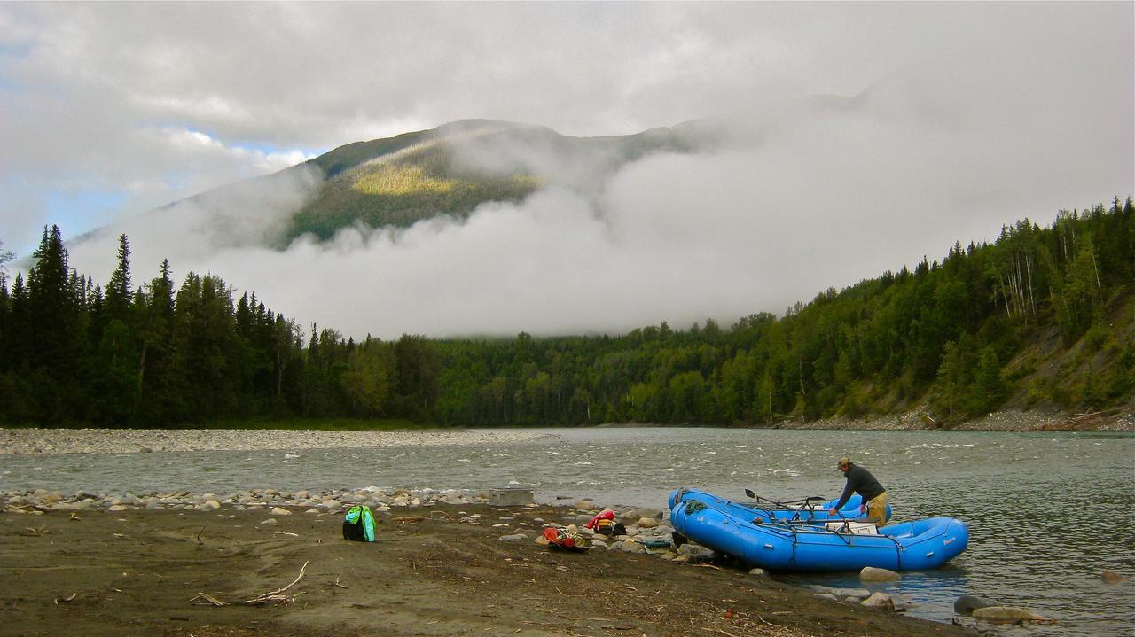 Bear Claw Lodge Kispiox Экстерьер фото