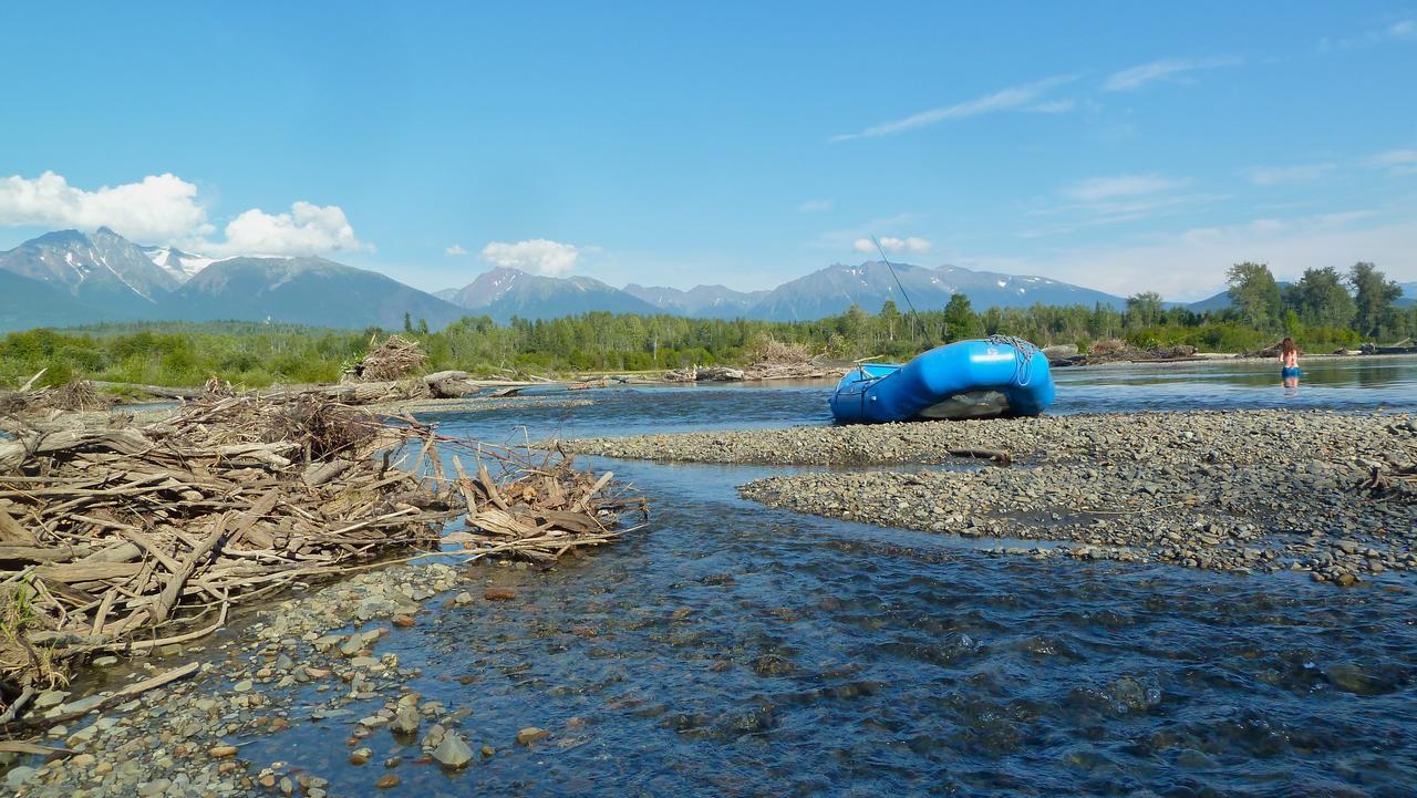Bear Claw Lodge Kispiox Экстерьер фото